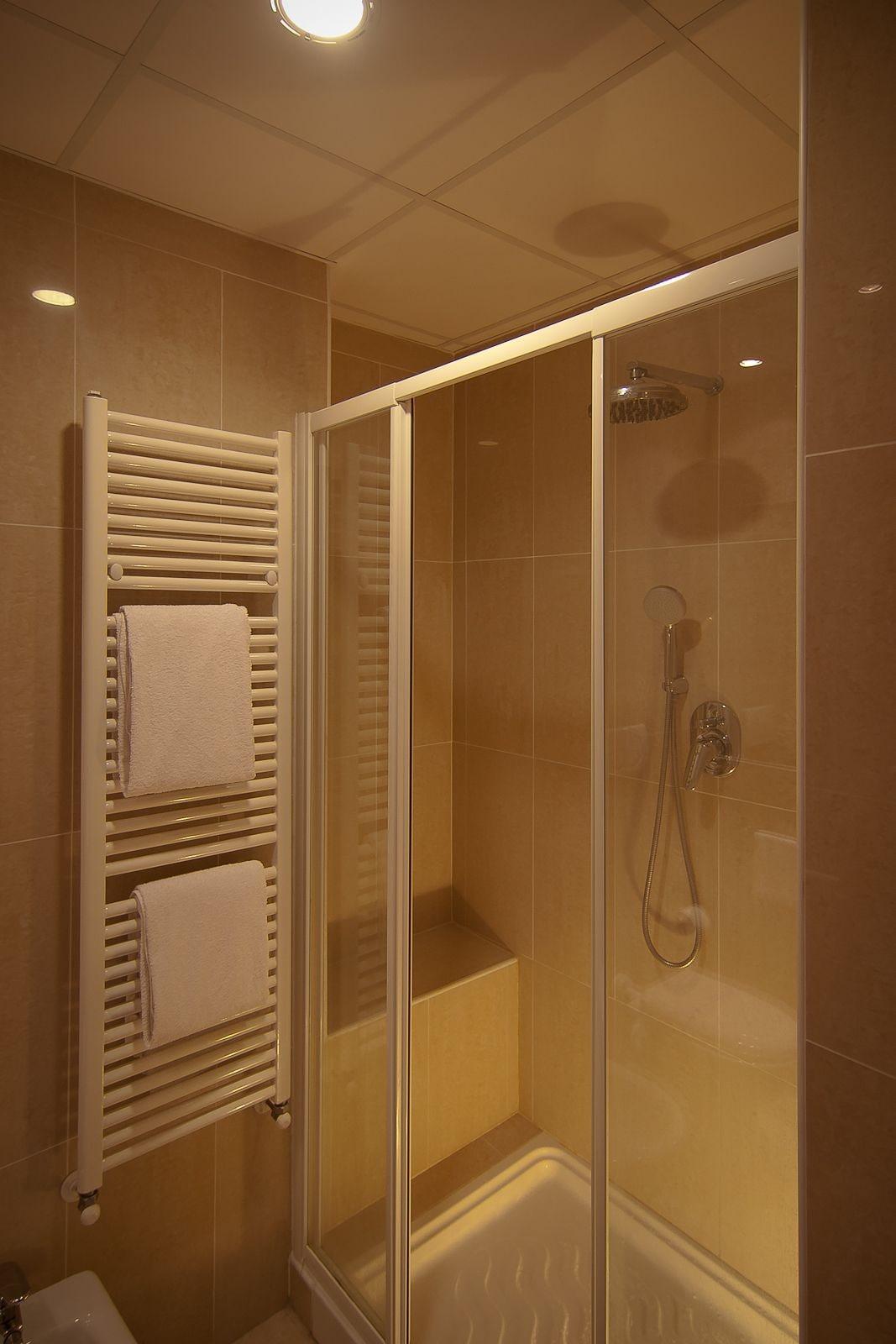 Hotel Arnolfo & Aqua Laetitia Spa & Beauty Montecatini Terme Exterior foto